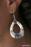 Paparazzi "Your Wish Is My Command" earring Paparazzi Jewelry
